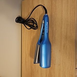 NEW Babyliss Pro deep wave iron.
